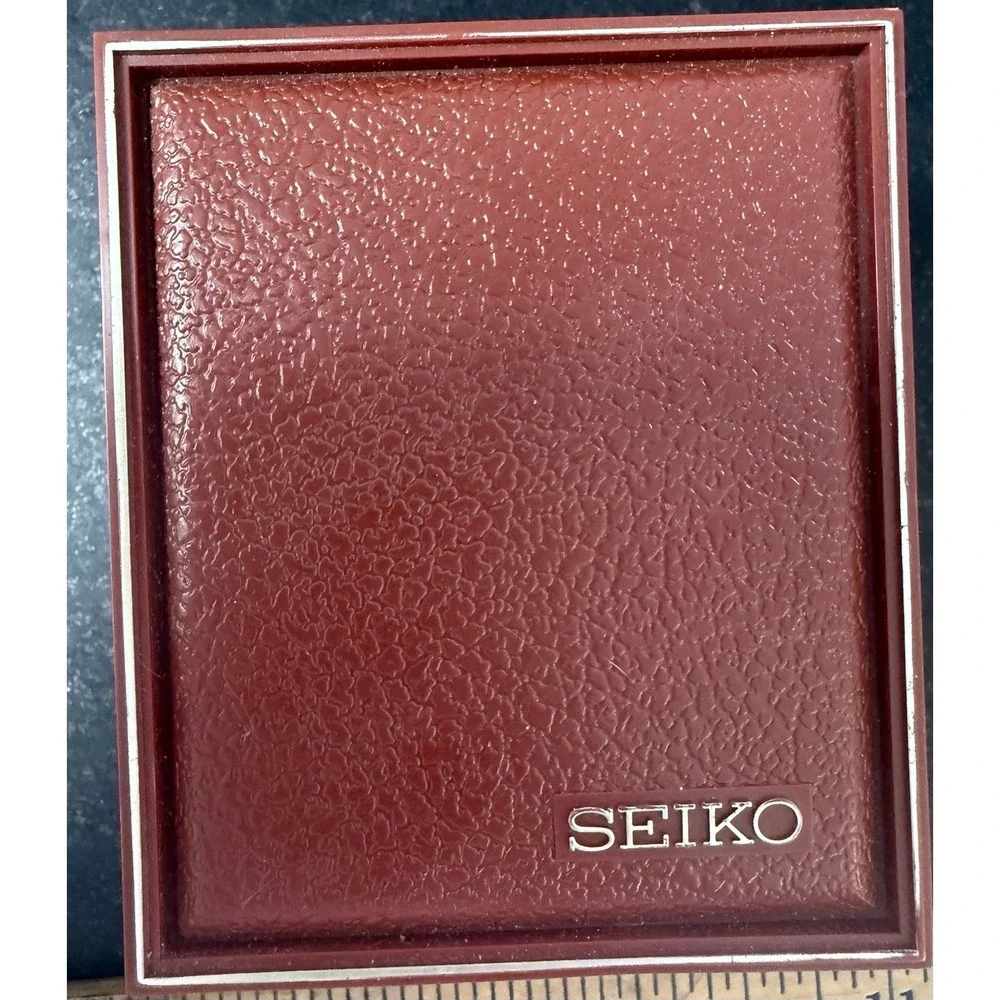 Seiko vintage women